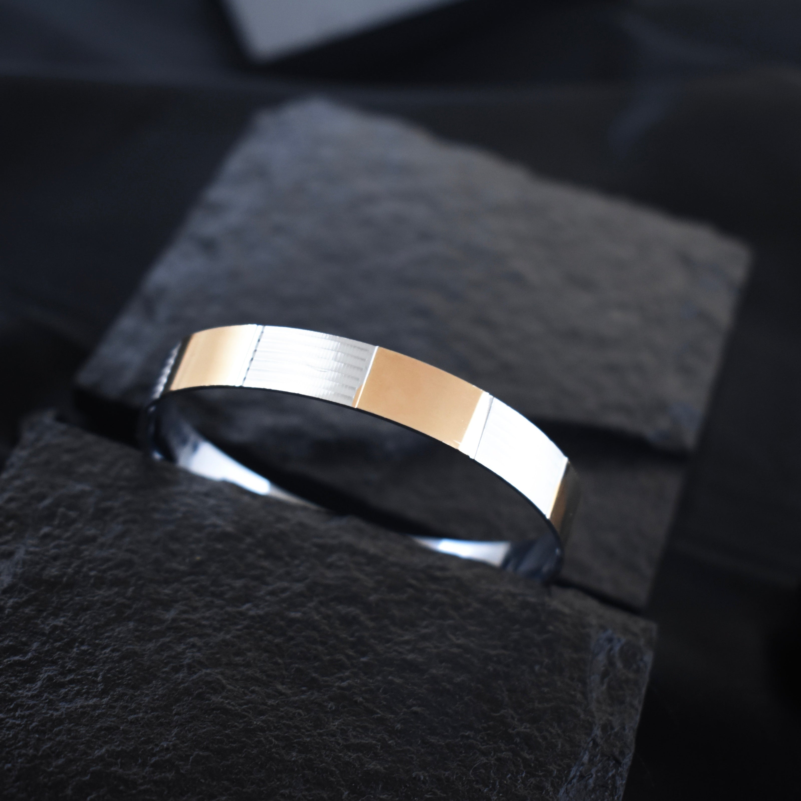 Bold Panel Gents Silver Rhodium Kada