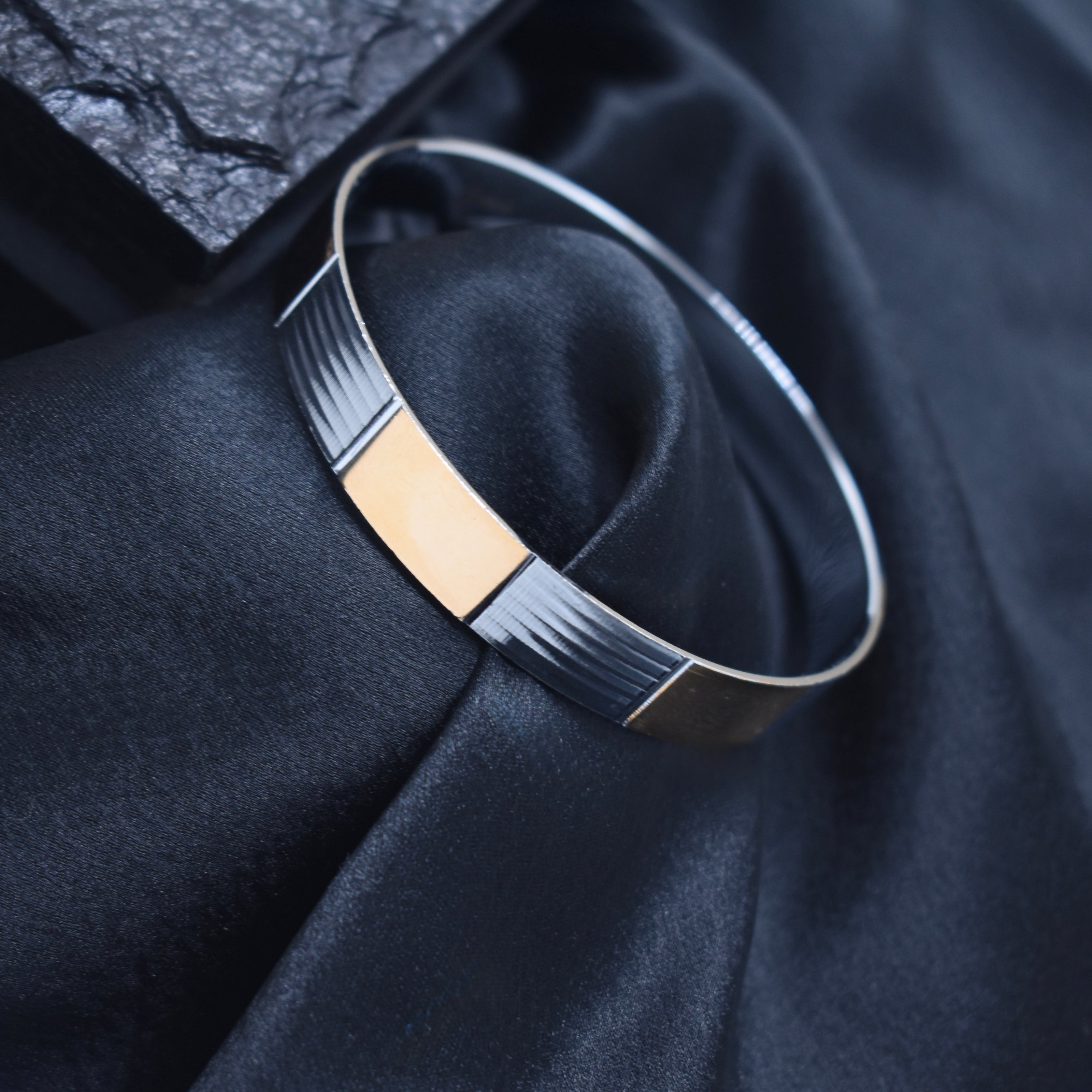 Bold Panel Gents Silver Rhodium Kada