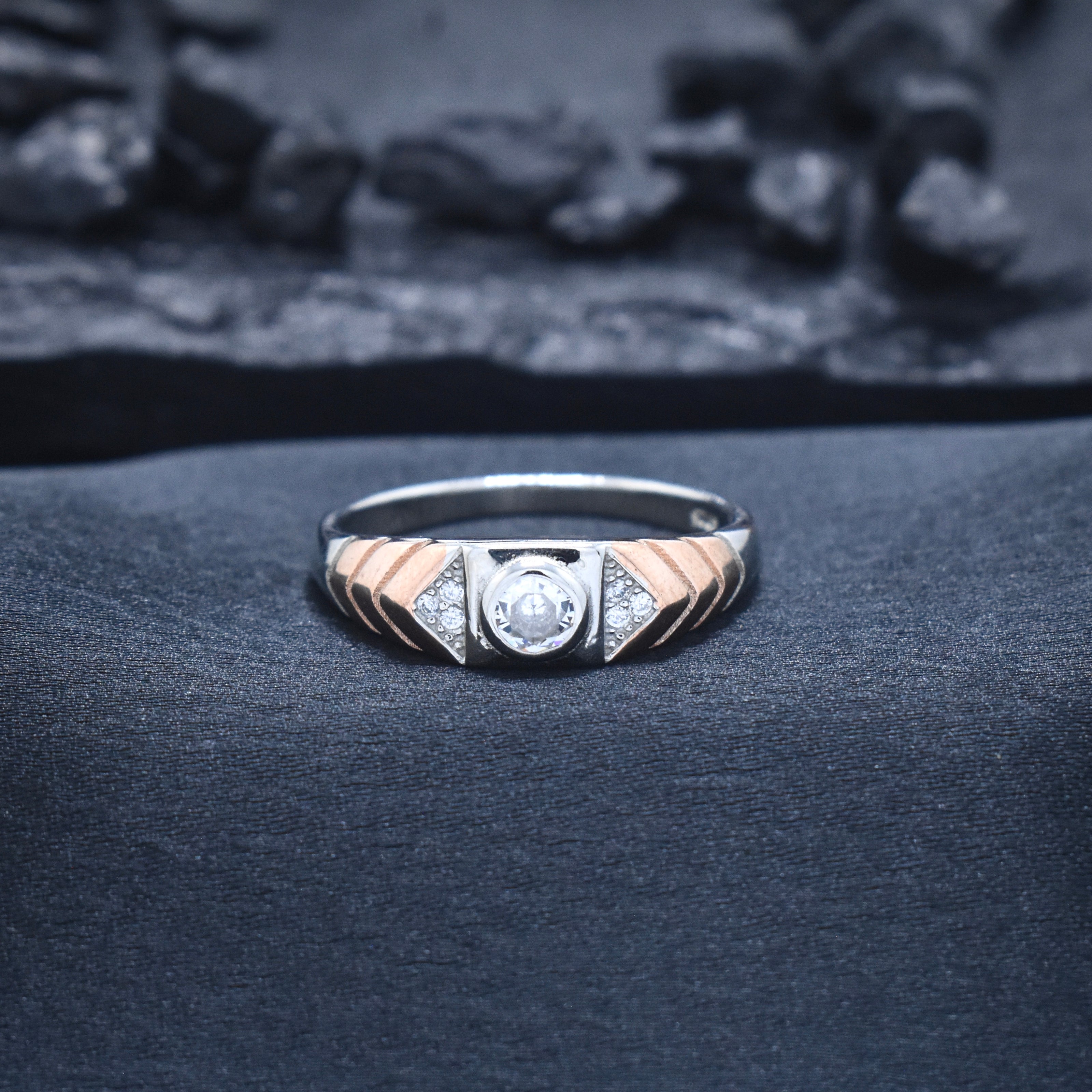 Regal Dual-Tone 925 Silver Ring