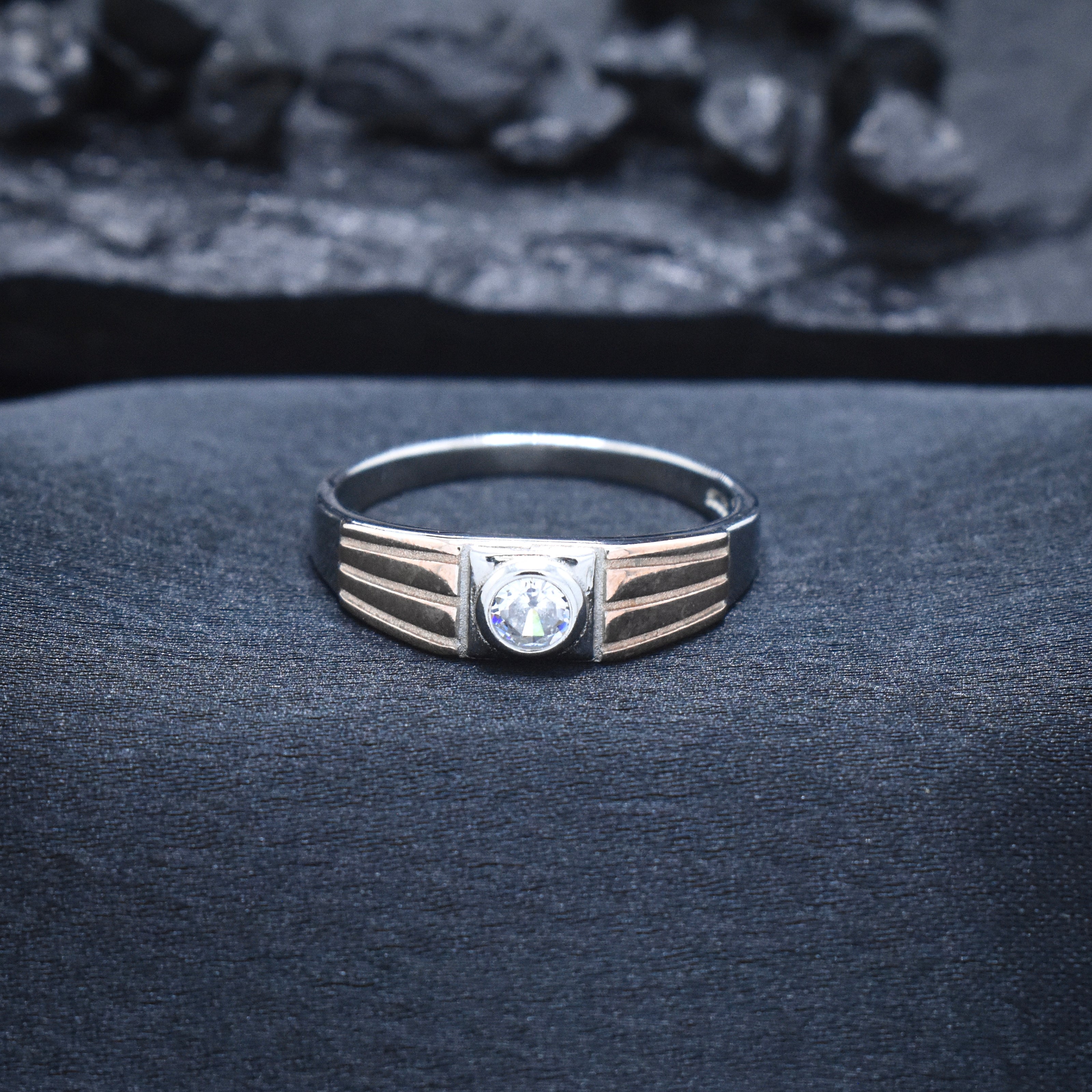 Dual-Tone Linear Solitaire Statement Ring