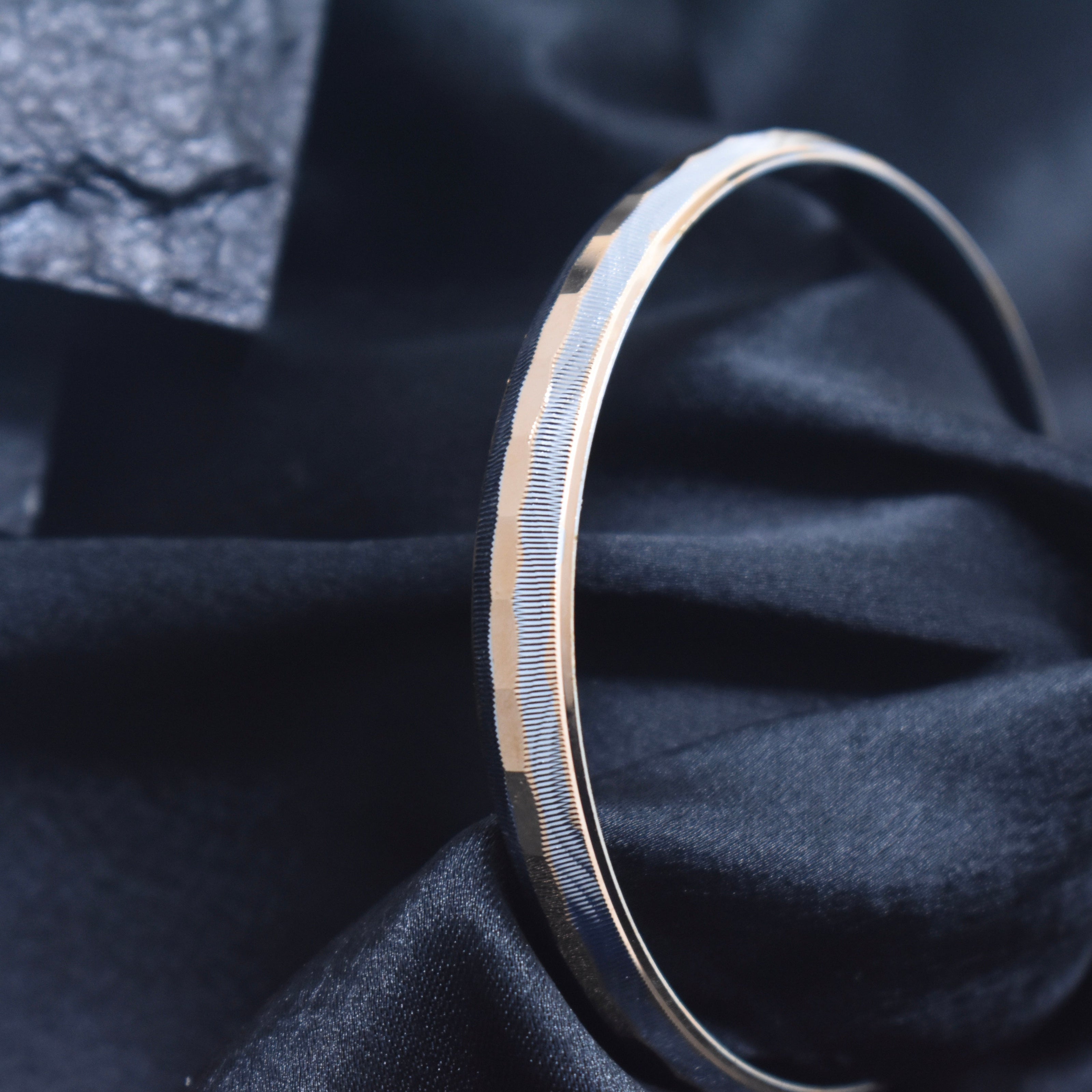 Grooved Classic Gents Silver Rhodium Kada