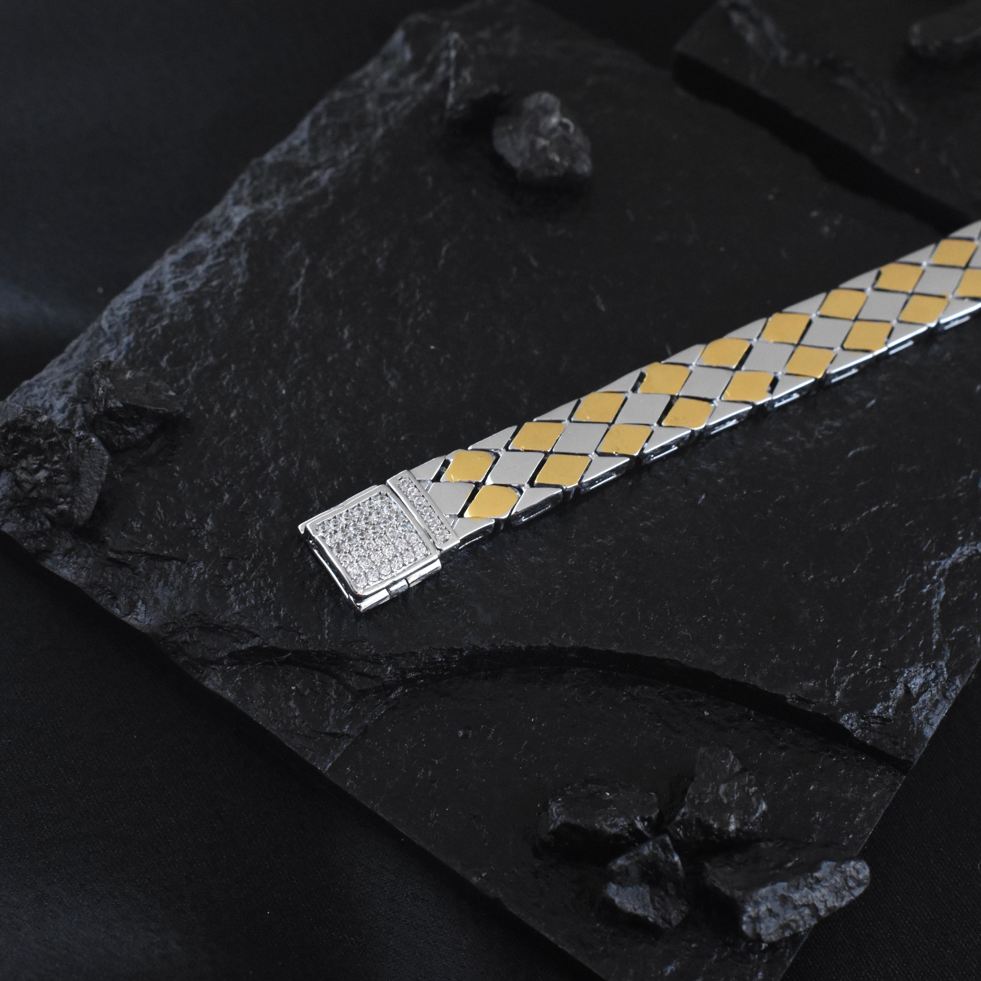 Rhombus Shine Silver Bracelet