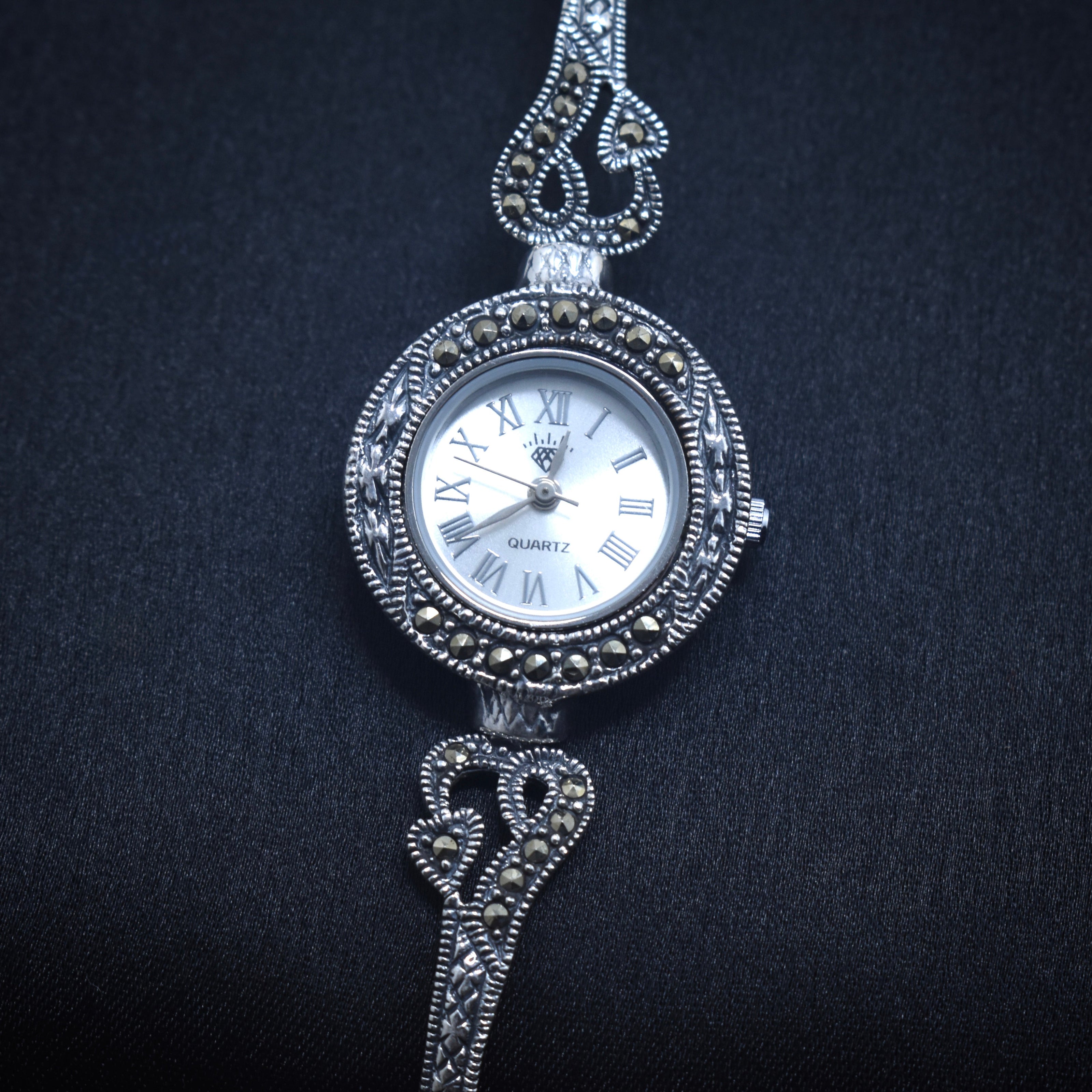 Antique Silver Vintage Dial watch
