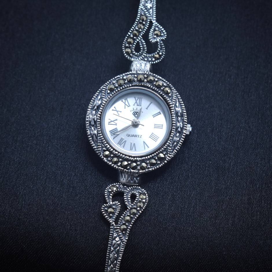 Antique Silver Vintage Dial watch