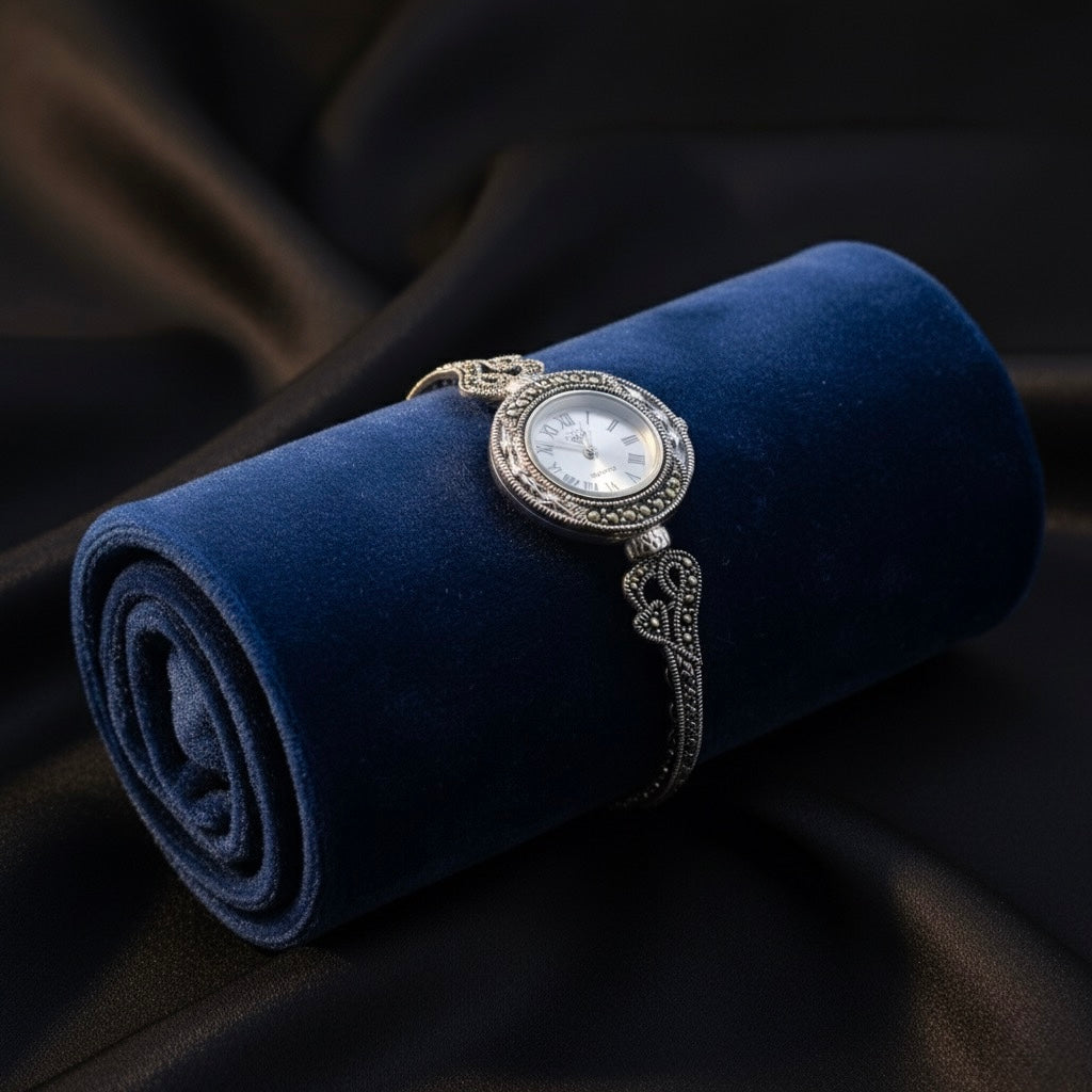 Antique Silver Vintage Dial watch