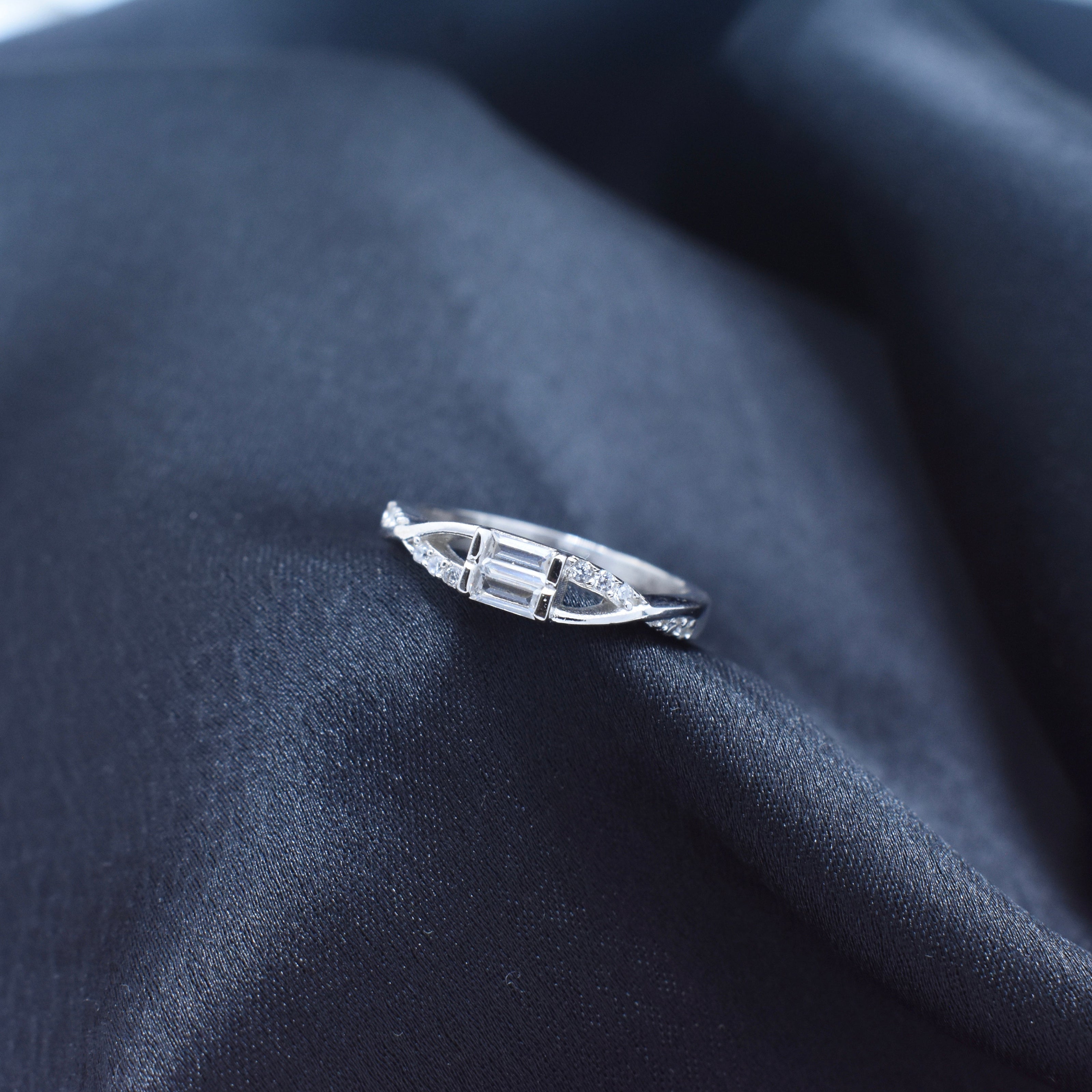 Silver Urban Gem Ring