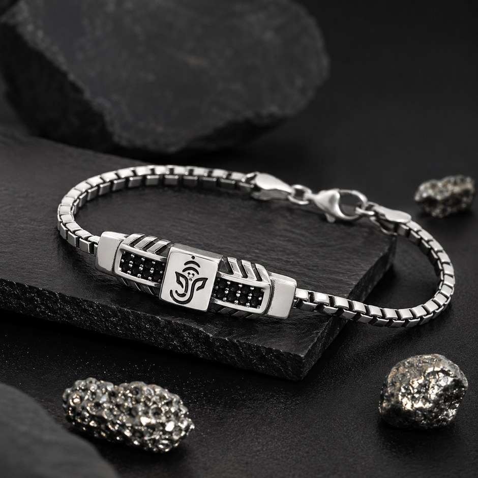 Ganesha Black Stone Box Chain Bracelet