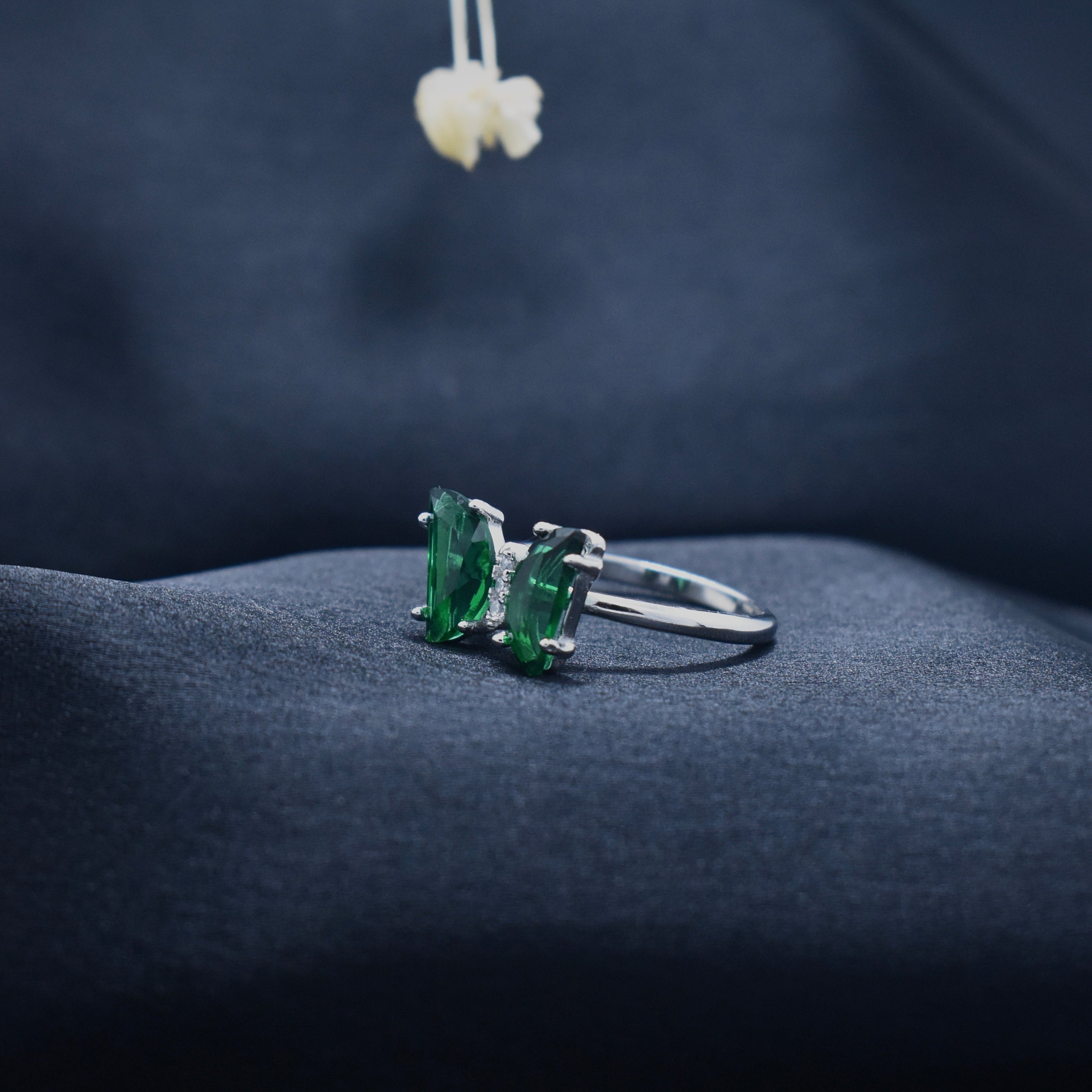 Silver Emerald Pair Ring