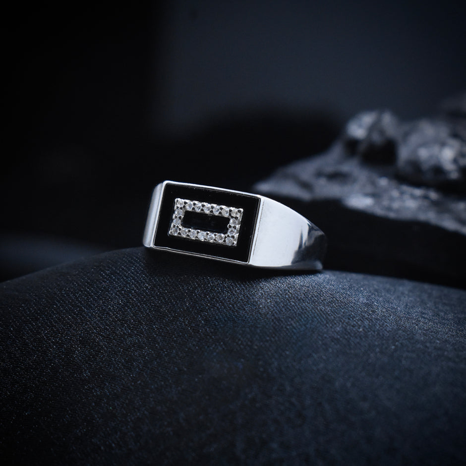 Rectangular Zircon Halo Enamel Ring