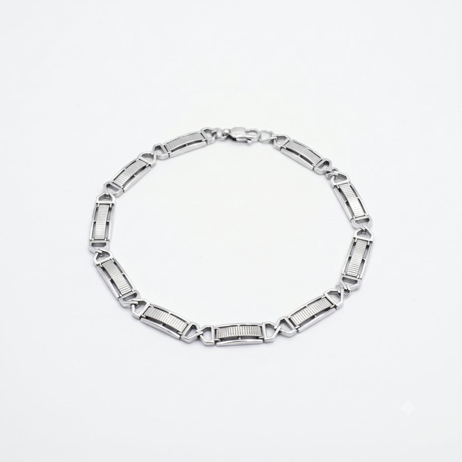Baron Textured Link Bracelet