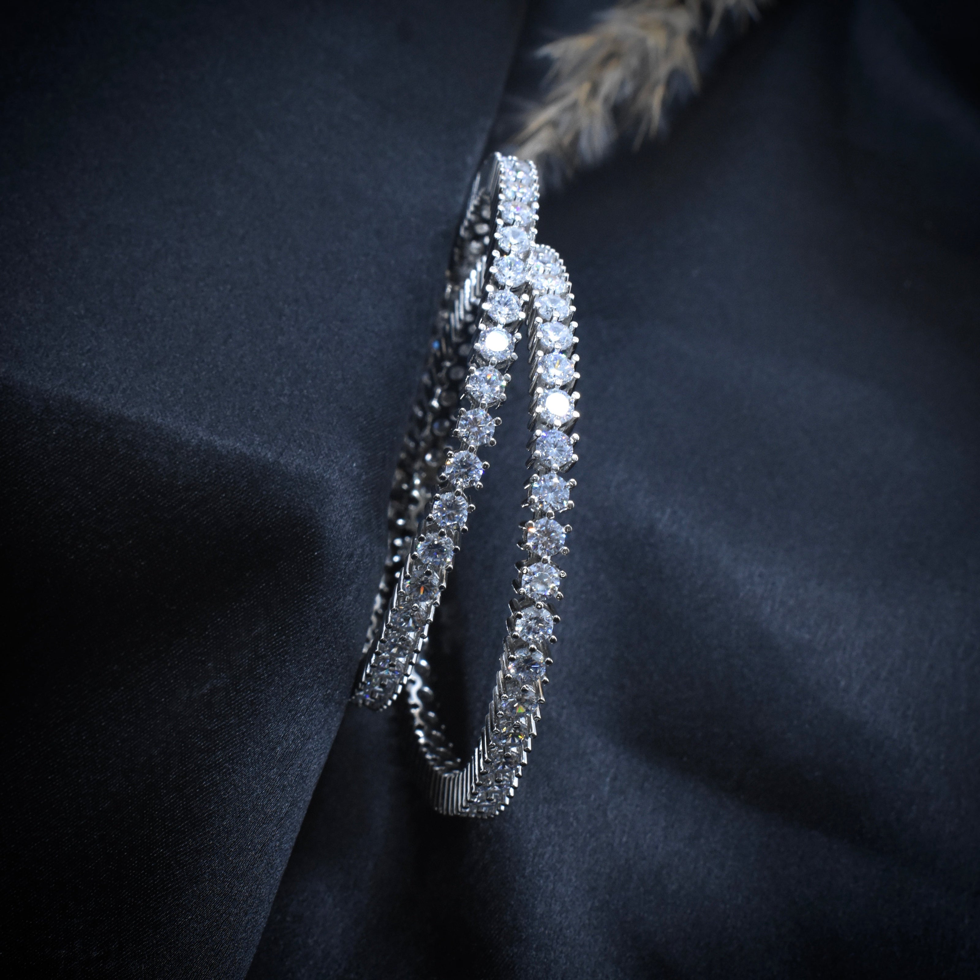 Crown Sparkle Silver Bangle Set