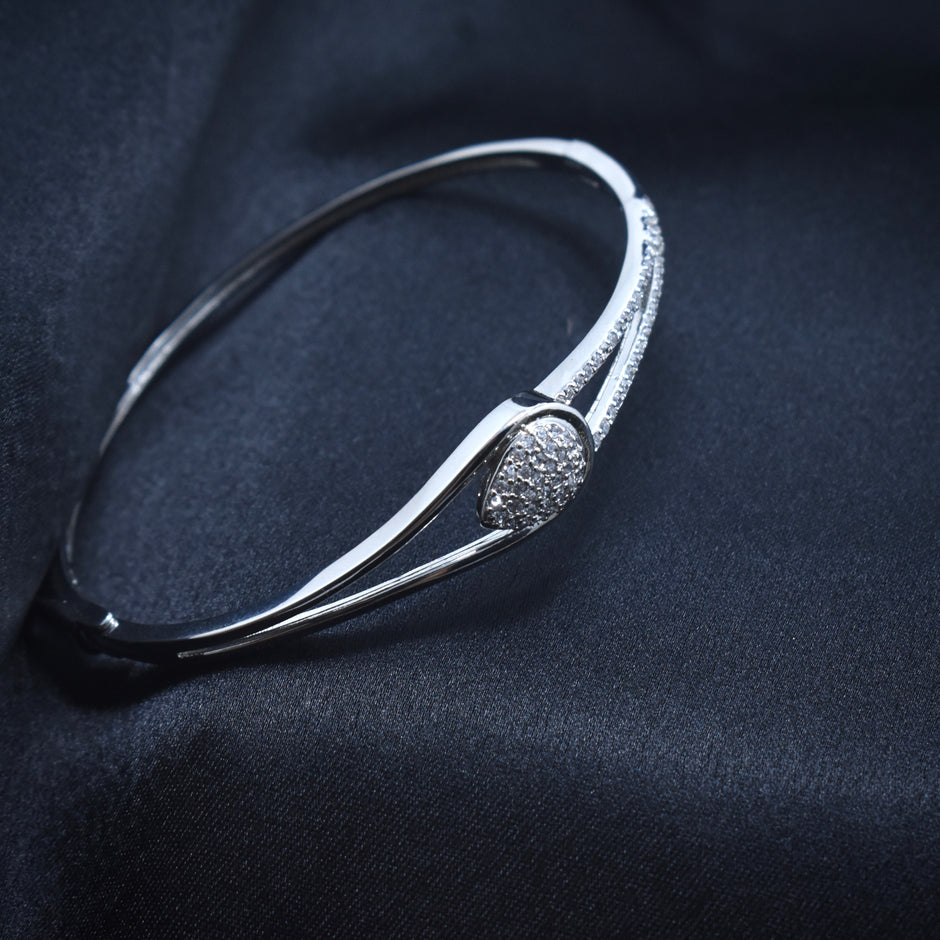 Teardrop Flare Silver Bracelet