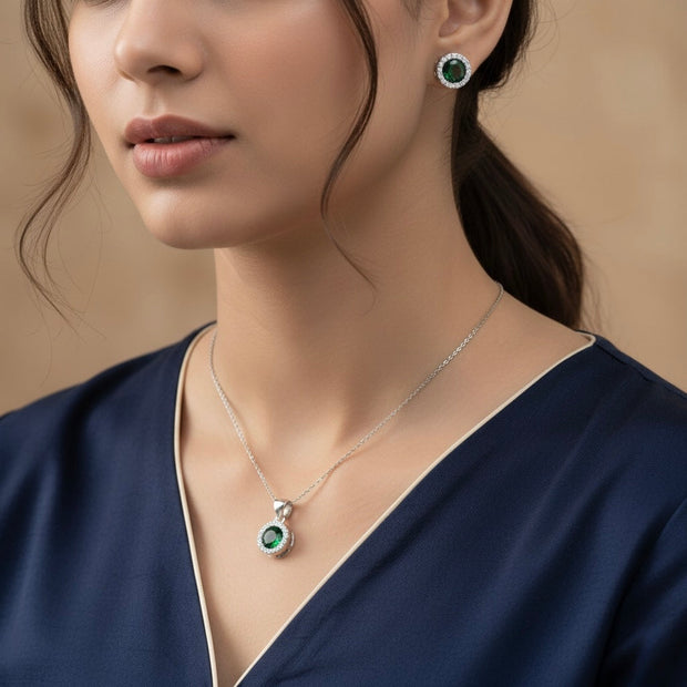 Green Round Solitaire Silver Pendant Set