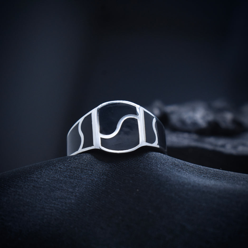Wave Heritage Enamel Ring