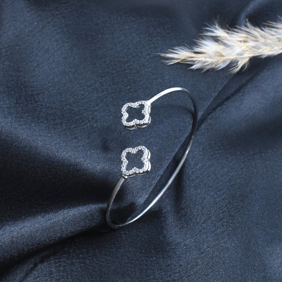 Clover Charm Silver Bracelet