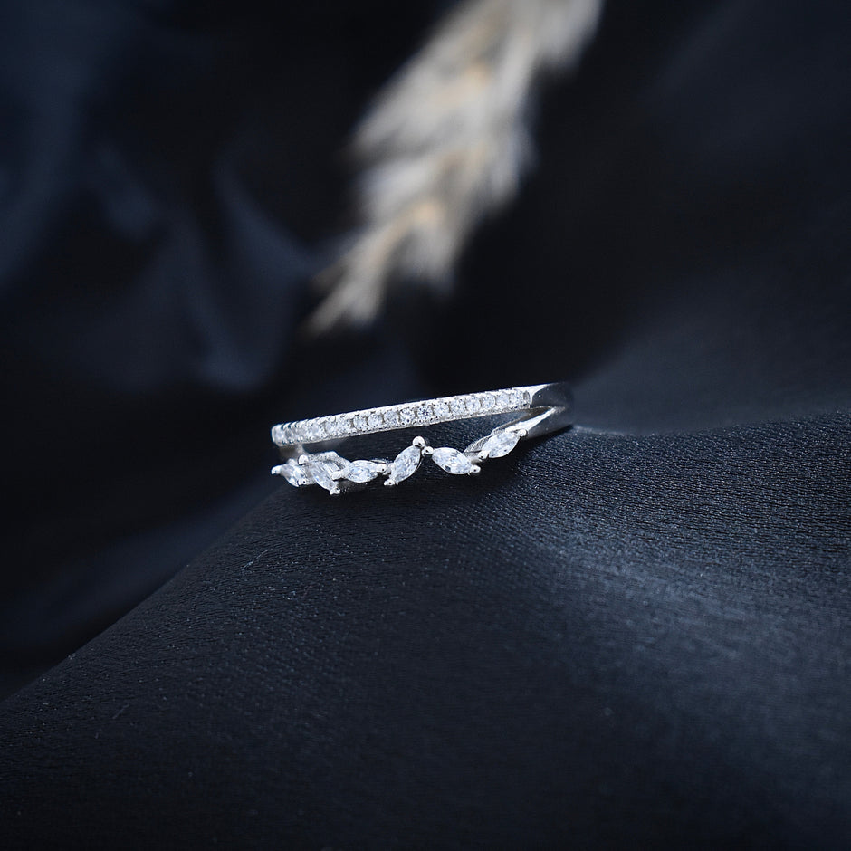 Silver Baguette band ring