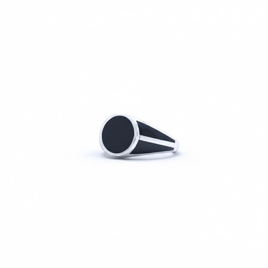 Dual-Tone Circular Enamel Signet Ring