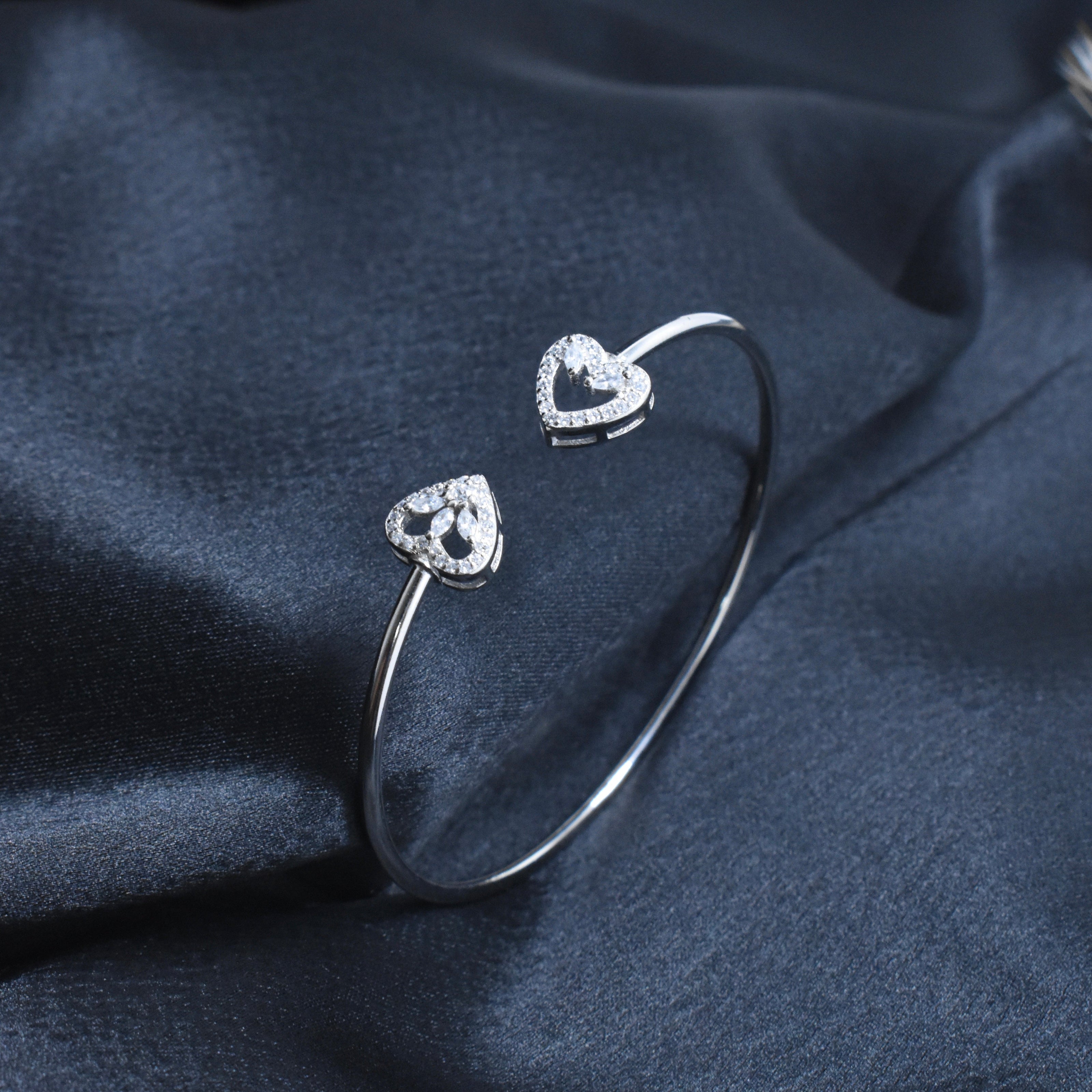 Twin Heart Halo 925 Silver Bracelet