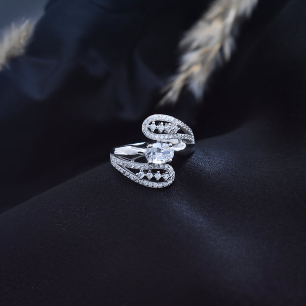 Silver Sparkle Leaf Ring