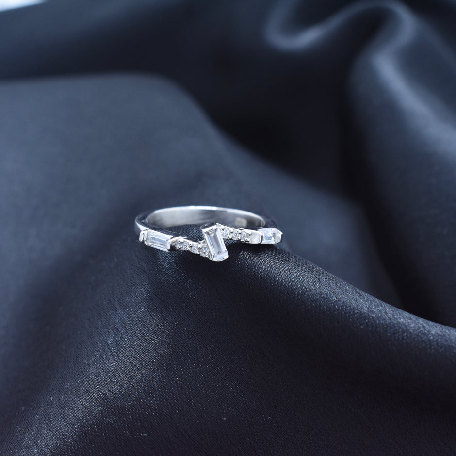 Baguette Diamond Wave Ring